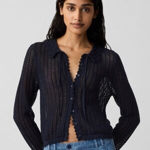 Gap × DÔEN Linen-Blend Cardigan 
Navy Blue